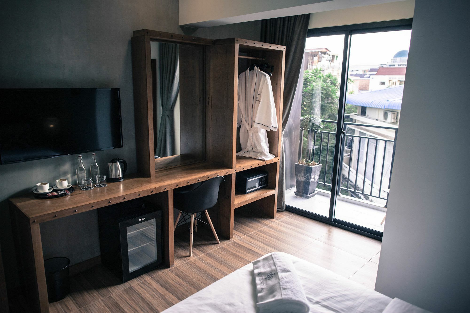 Lavanya Boutique Hotel Phnom Penh Exterior photo