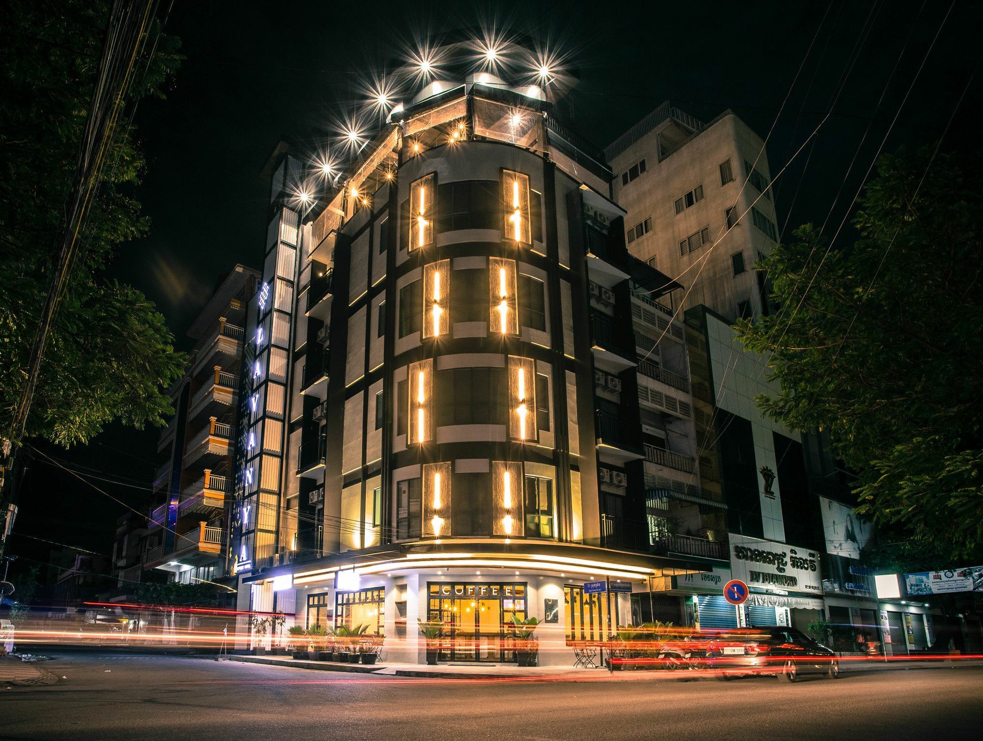 Lavanya Boutique Hotel Phnom Penh Exterior photo