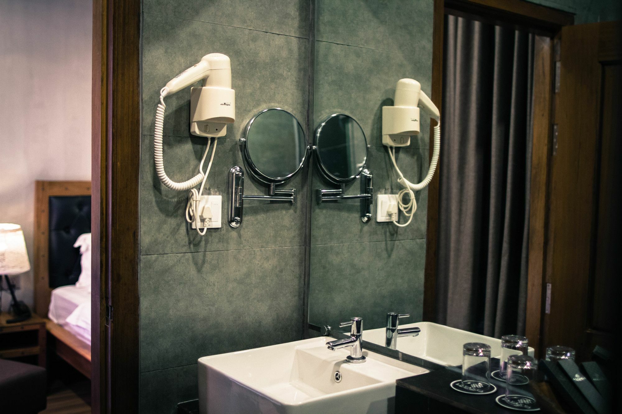 Lavanya Boutique Hotel Phnom Penh Exterior photo